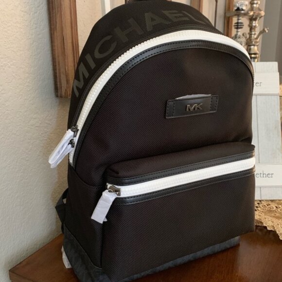 Beautiful lint sport MK men backpack - Picture 1 of 6